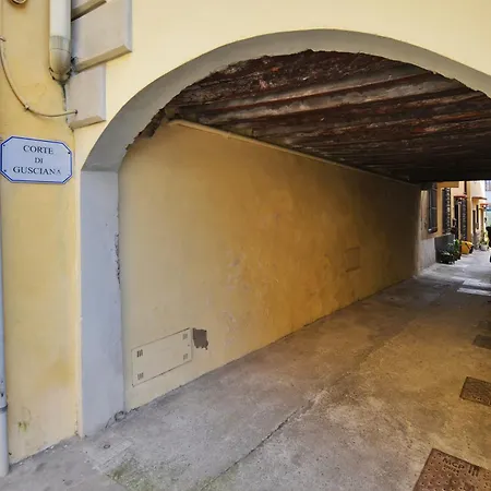 Casina Valentina - Happy Apartment Florenz